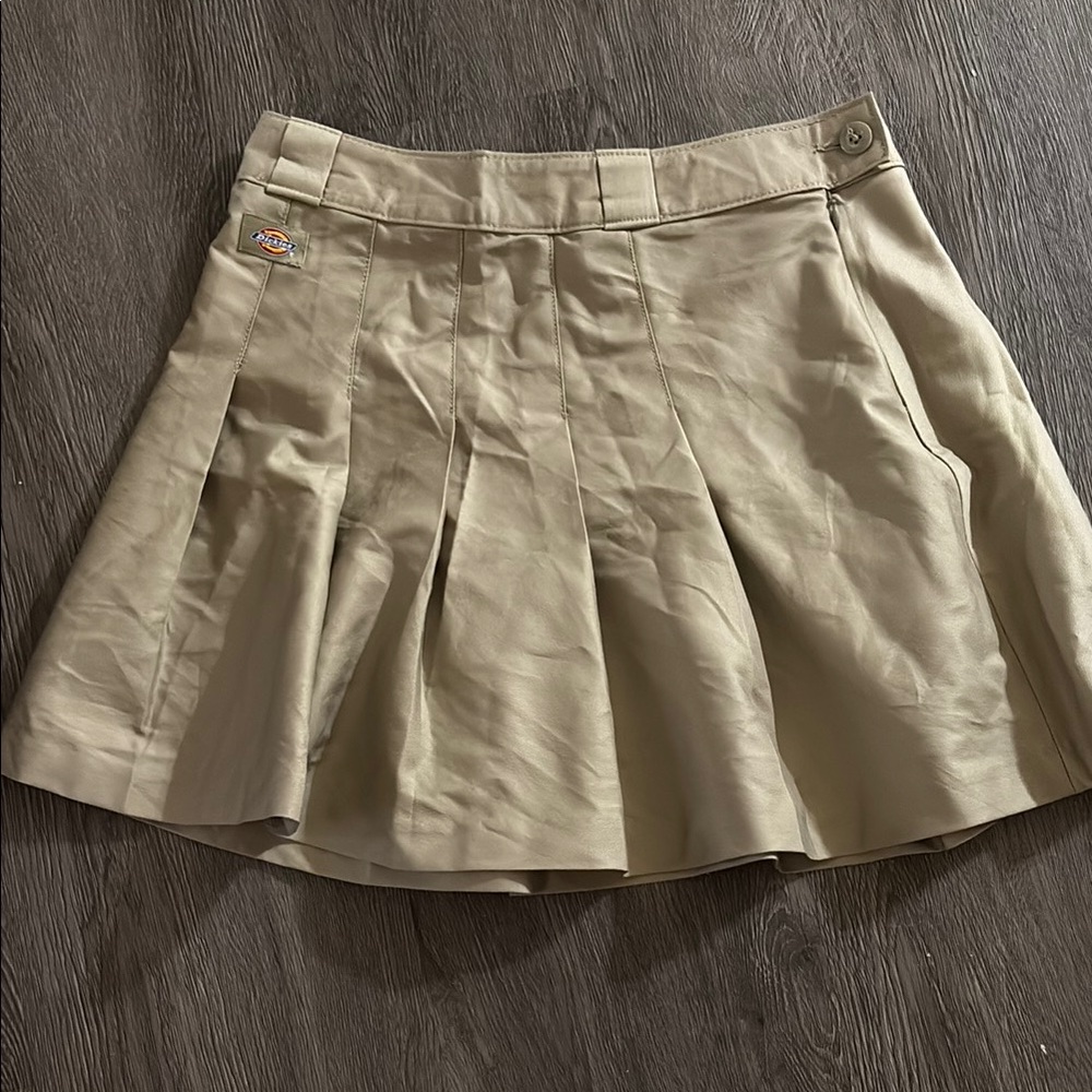 Beige Pleated Women's Skirt